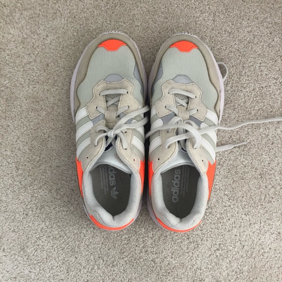 Worn once adidas sneakers - Picture 1 of 5